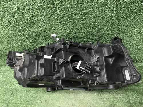 Битая Фара левая BMW 3er F34 (2013-2019) LED