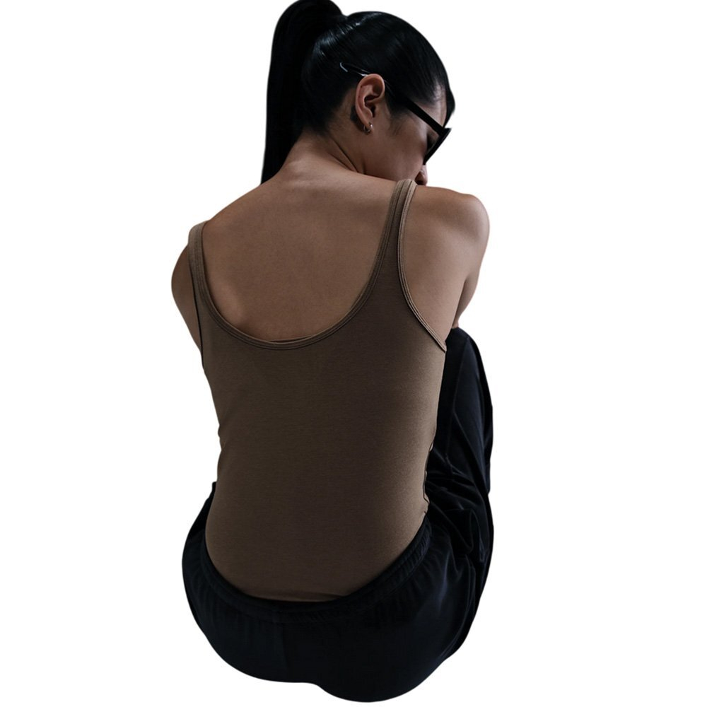 Баскетбольная женская футболка Nike Sportswear Chill Knit T-shirt Brown