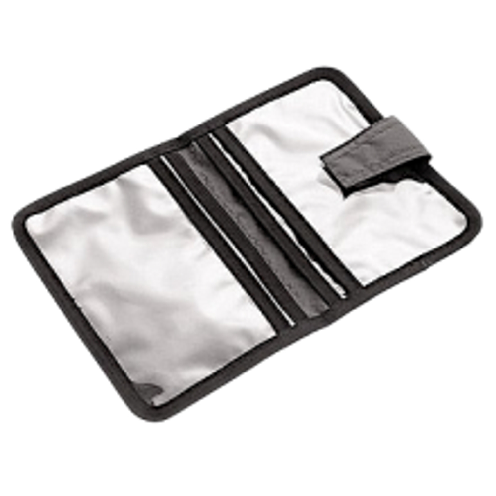 Чехол для документов Cormoran 19x14см 65-00000