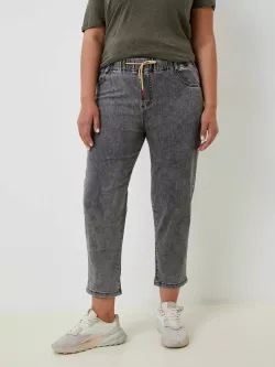 Джинсы на резинке