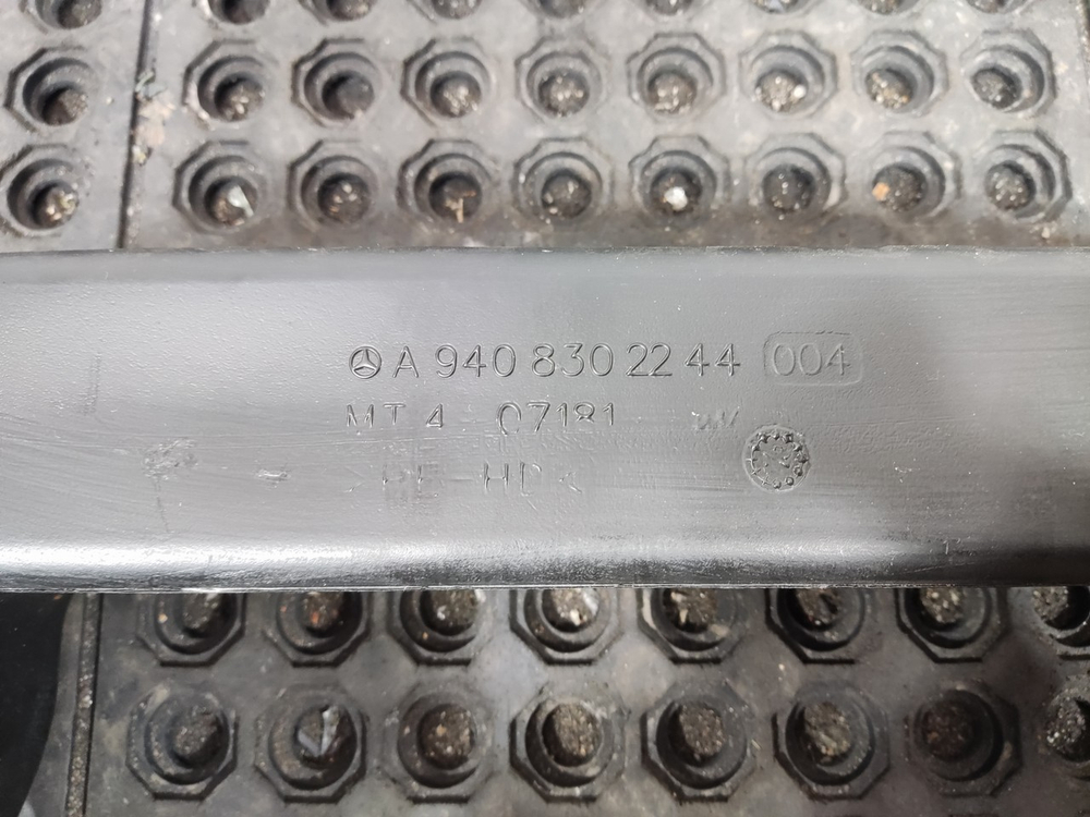 Воздуховод отопителя