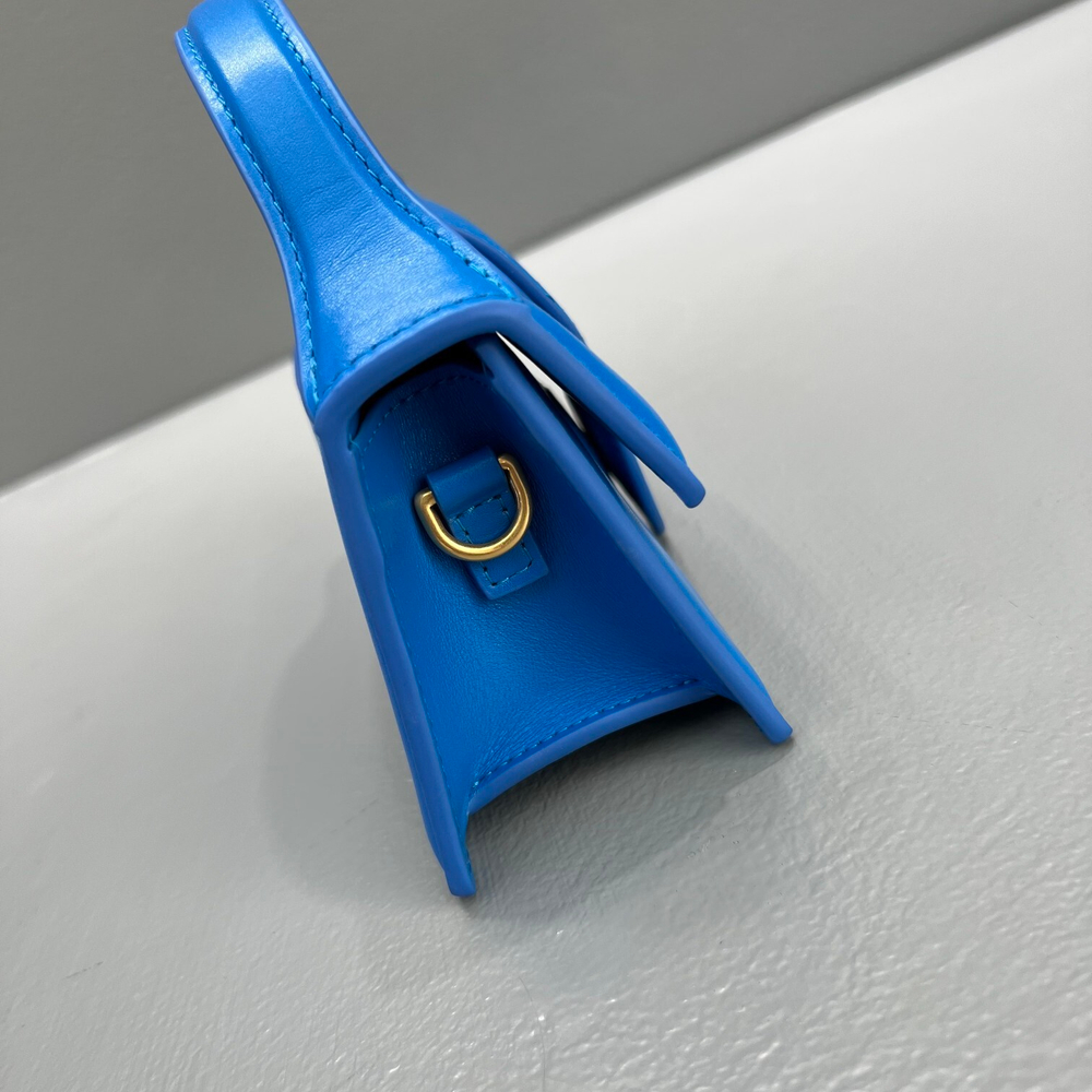 Jacquemus Le Bambino 17 cm