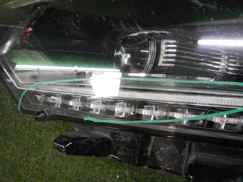 Битая Фара левая VW Passat B8 (2014-2020) LED
