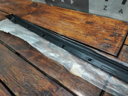 Уплотнитель стекла переднего правого Haval H9 Новый Оригинал 6107340XKV08A