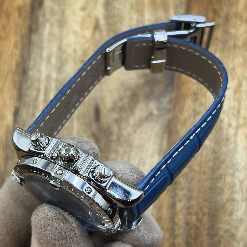 Часы Breitling