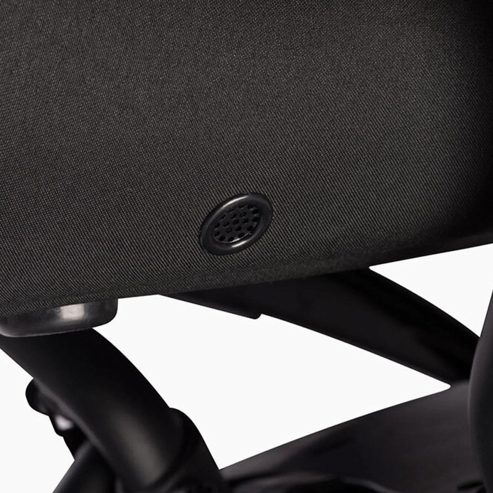Коляска для новорожденных Stokke YOYO3 Newborn Shell 0+ рама чёрная Black Black