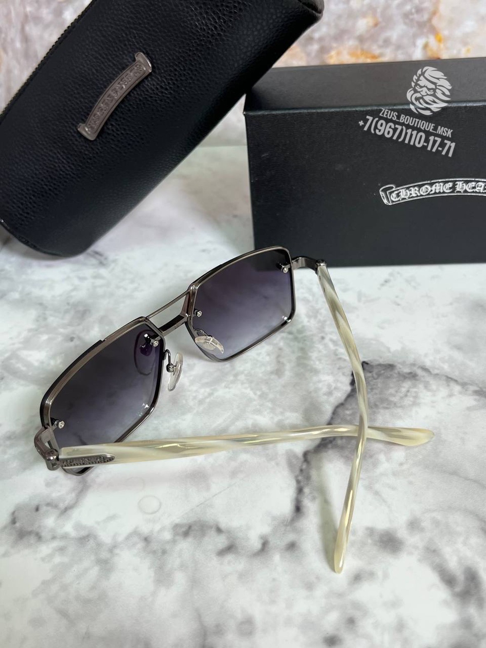 Солнечные очки Chrome Hearts