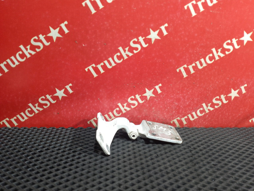 Петля двери верхняя правая 2024г.