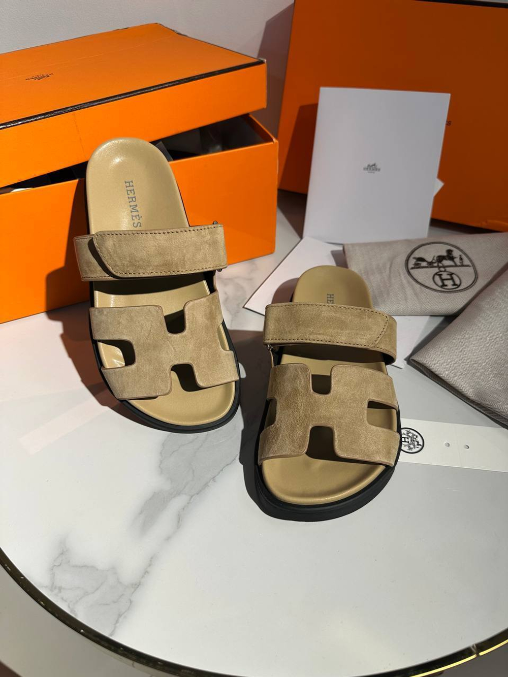 Шлепанцы Hermes
