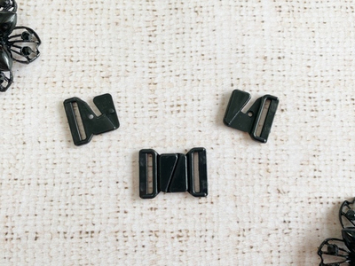 Застежка для бюстгальтера, пластик, ш. 1,5 см