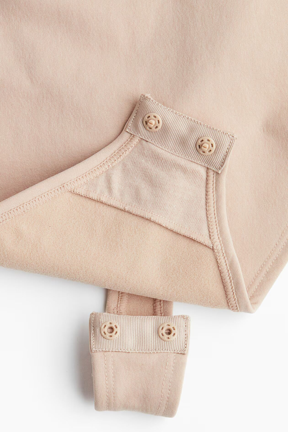 Стройная фигура: моделирующие стринги - H&M