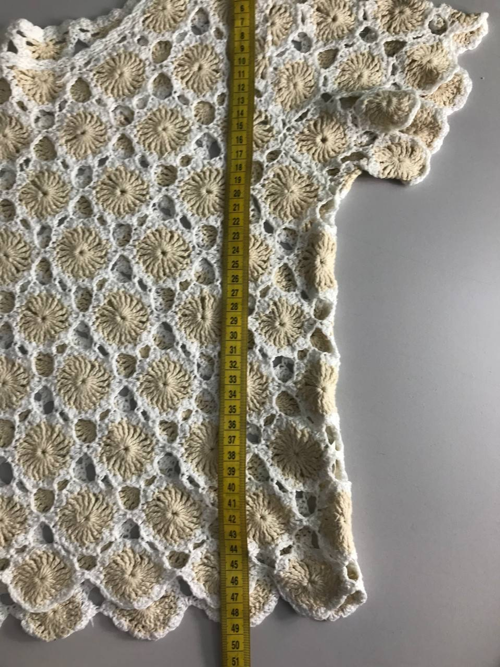 Кофта для летнего образа, визуально на 44 размер