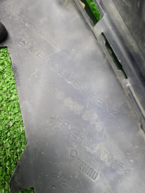 Бампер передний Mercedes C w206 (2021-н.в.) AMG