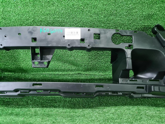 Кронштейн переднего бампера Mercedes GLE C292 (2015-2019)