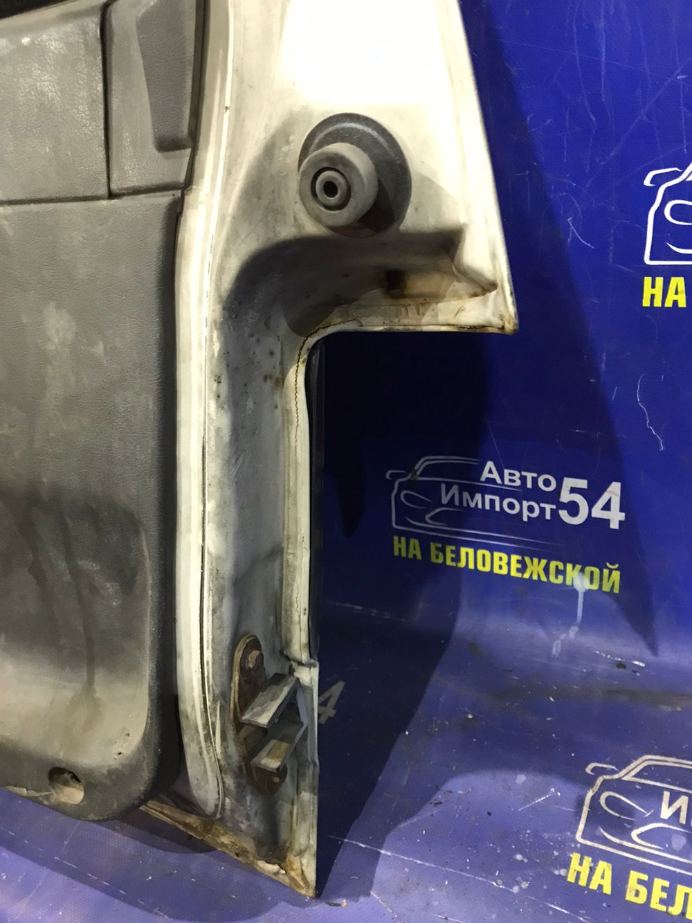 Дверь пятая MAZDA MPV 1996