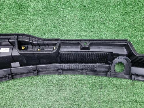 Жабо Geely Coolray (2019-2024)