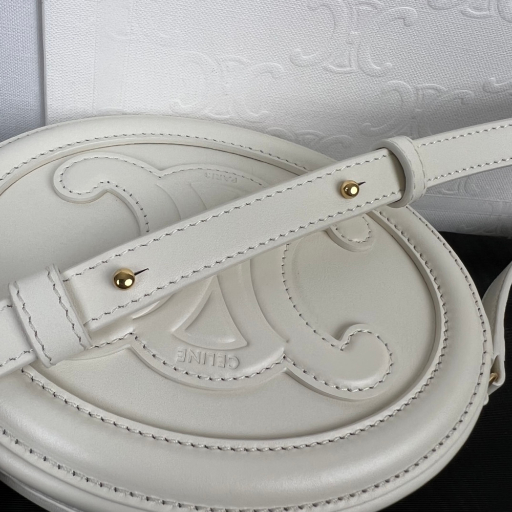 Celine Oval Triomphe Bag 16 cm