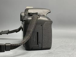 Canon EOS 500D Kit EF-S 18-55mm 16.565 Кадров