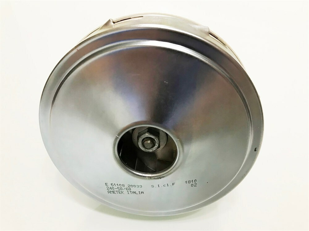 Двигатель пылесоса 1400W,  H-131,2 мм, D-135,8 мм, отверстия под обдув AMETEK Samsung DJ31-00130A Makita
