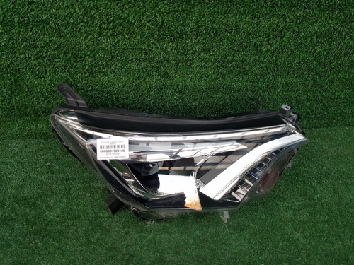 Фара правая Toyota RAV4 4 CA40 (2015-2019) LED