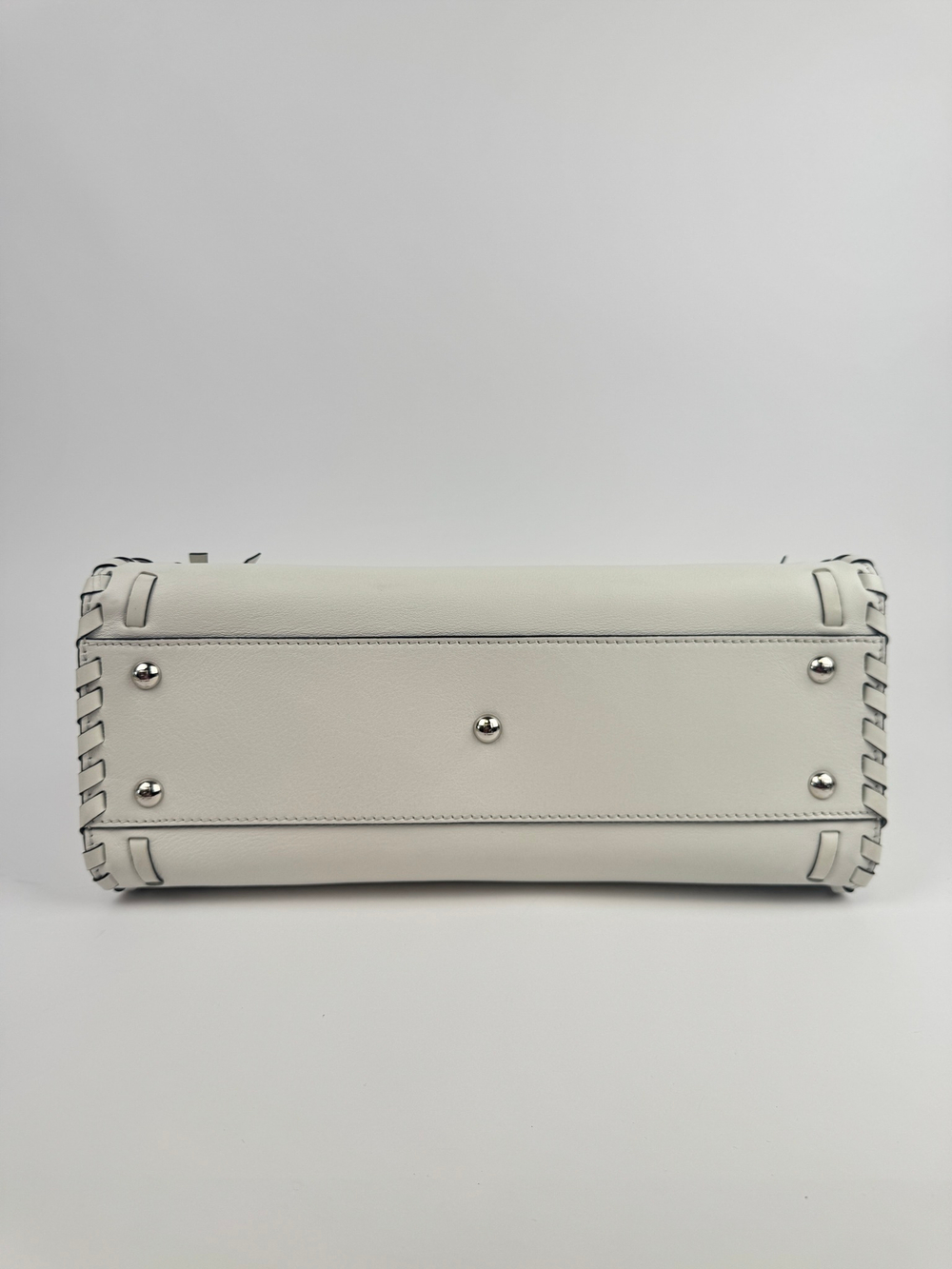 Сумка Fendi Peekaboo Medium Fiocco Bianca