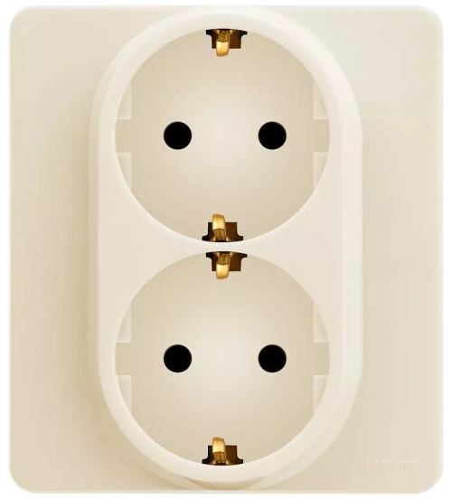 INSPIRIA Розетка 2х2К+3 слоновая кость 673751