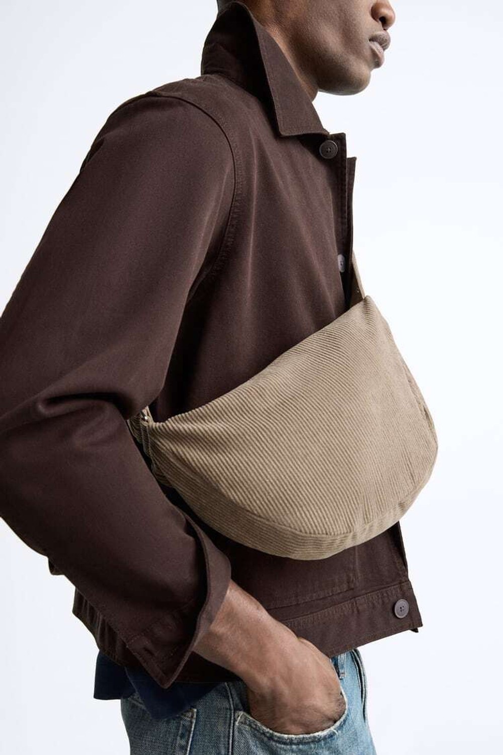 ZARA МИНИ-СУМКА ИЗ ВЕЛЬВЕТА С ПЛЕЧЕВЫМ РЕМНЕМ, БЕЖЕВЫЙ