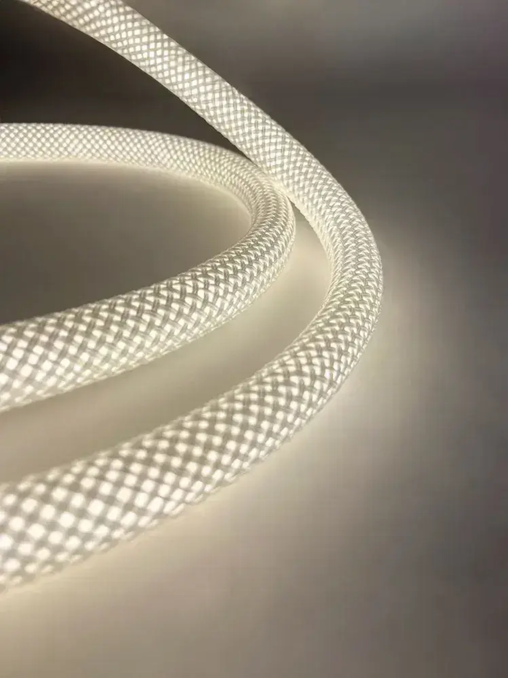 Люстра потолочная светодиодная OutFrame, 57Вт, Нейтральный свет, Черный