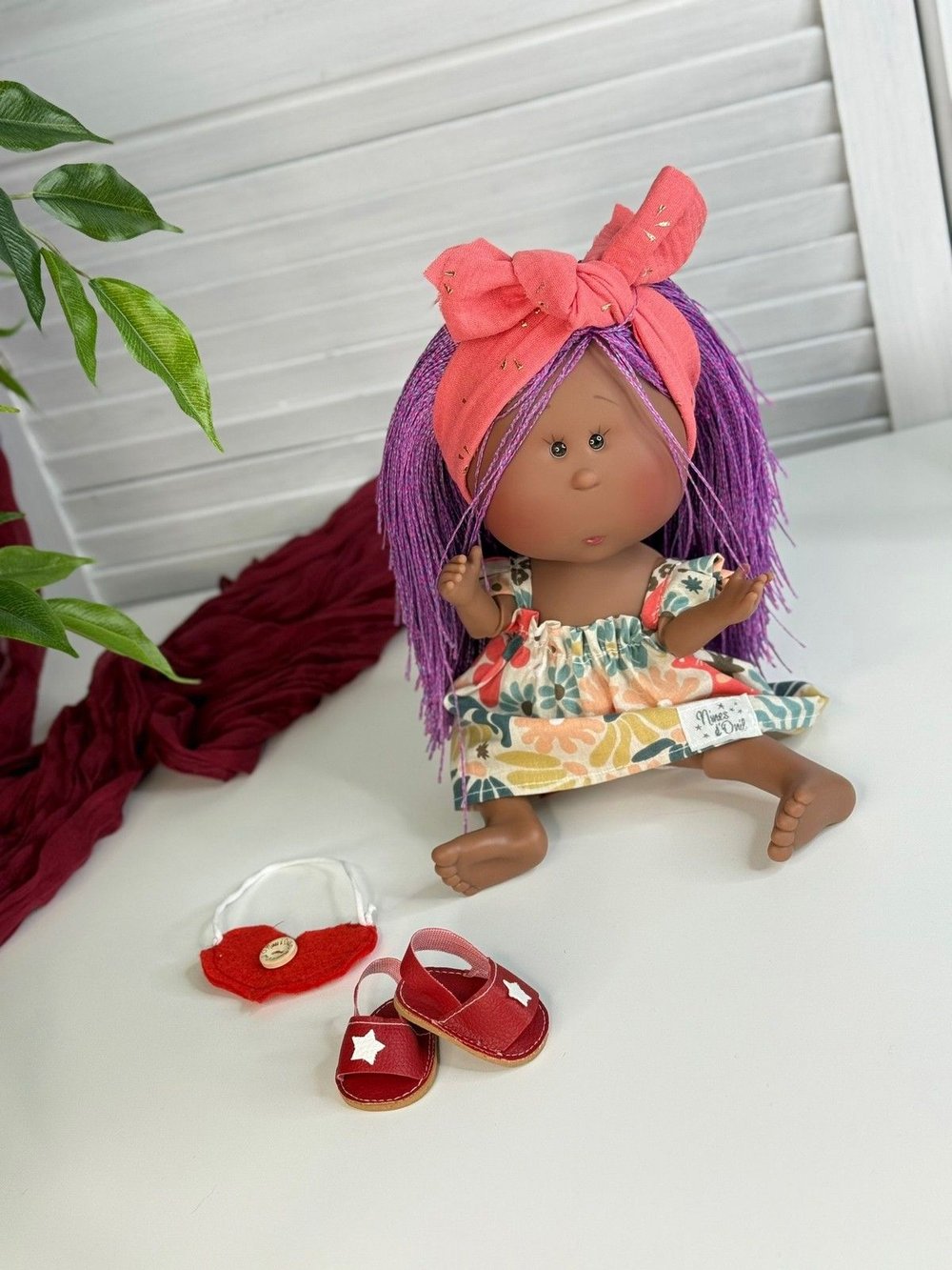 Кукла Nines виниловая 30см MIA шарнирная (3534K1)