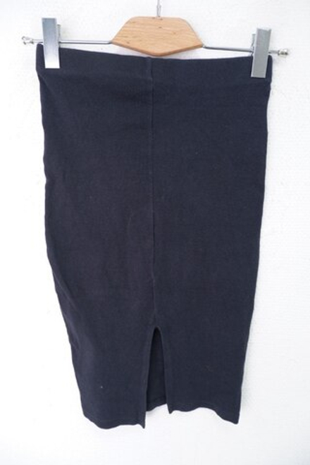 Юбка Zara черная прямая 44 размер