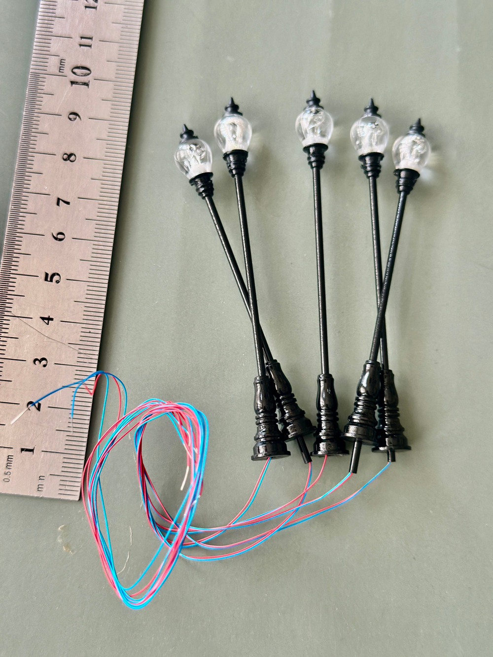 Фонари уличные миниатюрные для макетов "Парковый" (86 мм; 5 штук) / модель фонаря для парков и железных дорог