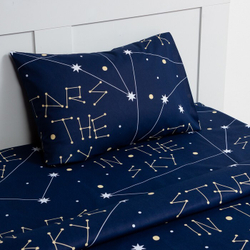 КПБ 1,5сп.Starry sky светится в тем. 1нав.50*70см