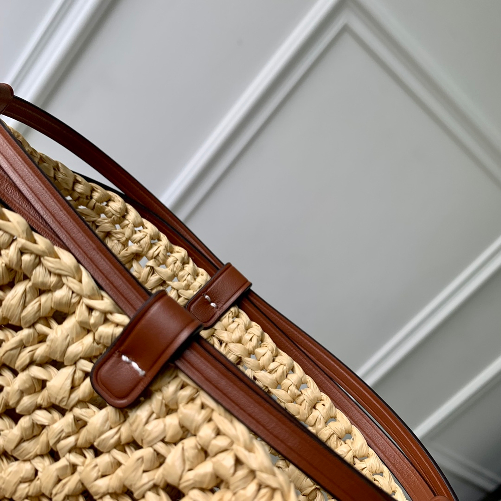 Louis Vuitton Noe Purse