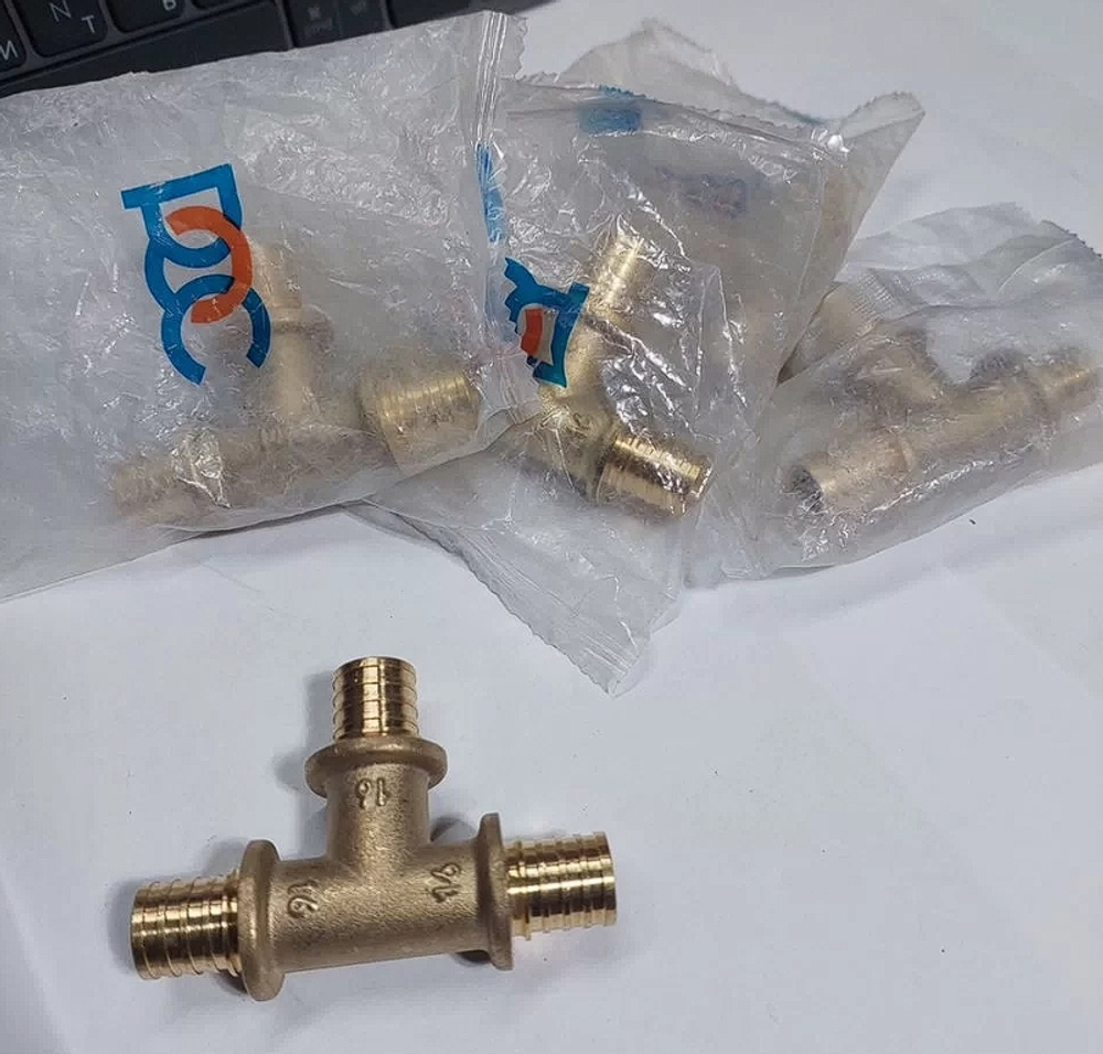 Фитинги для труб PEX/PE-RT (Uponor, РОС, Valtec)