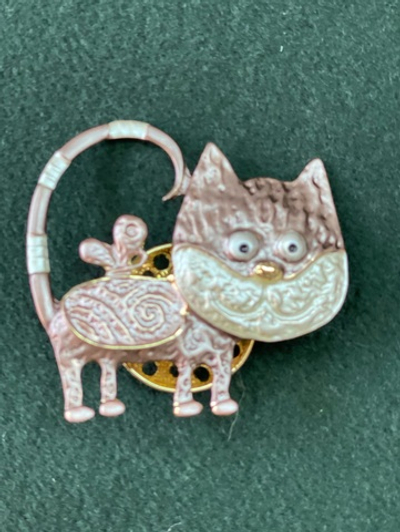 Брошь /магнит