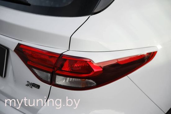 Реснички на фонари задние для Kia Rio X-Line