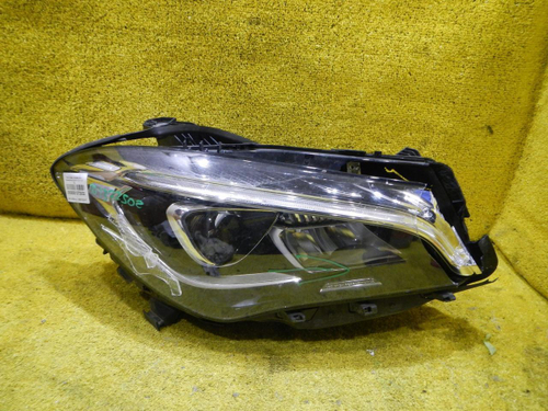 Битая Фара правая Mercedes CLA C117 (2016-2019) LED