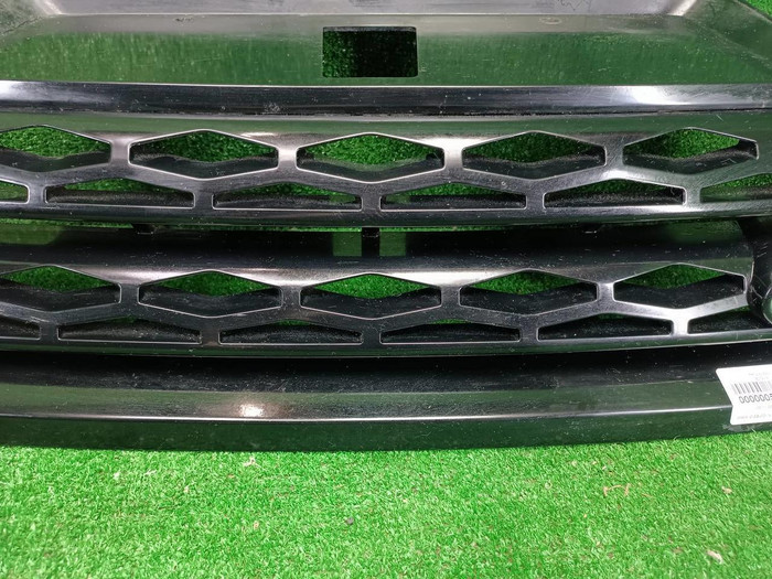 Решетка радиатора Range Rover Sport 2 (2013-2017)