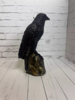 Свеча магическая "Ворон тайных знаний"