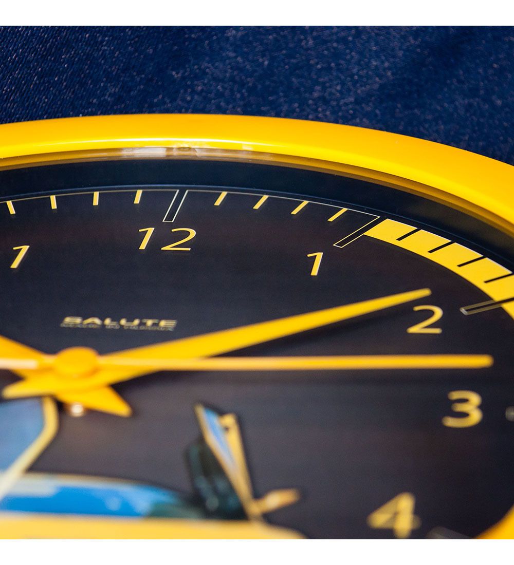 Салют SLT-160 Часы настенные «ЛАМБОРДЖИНИ»