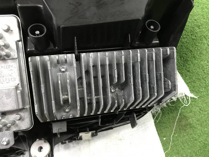 Фара правая BMW 3er G20 (2022-н.в.) LED В сборе