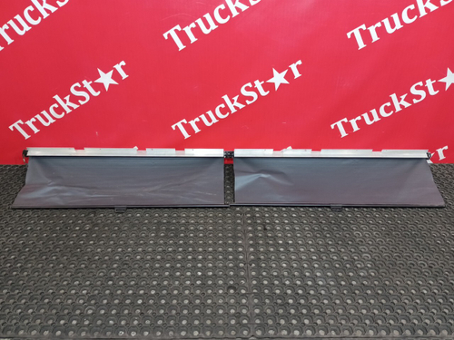 Солнцезащитная шторка 2017г.