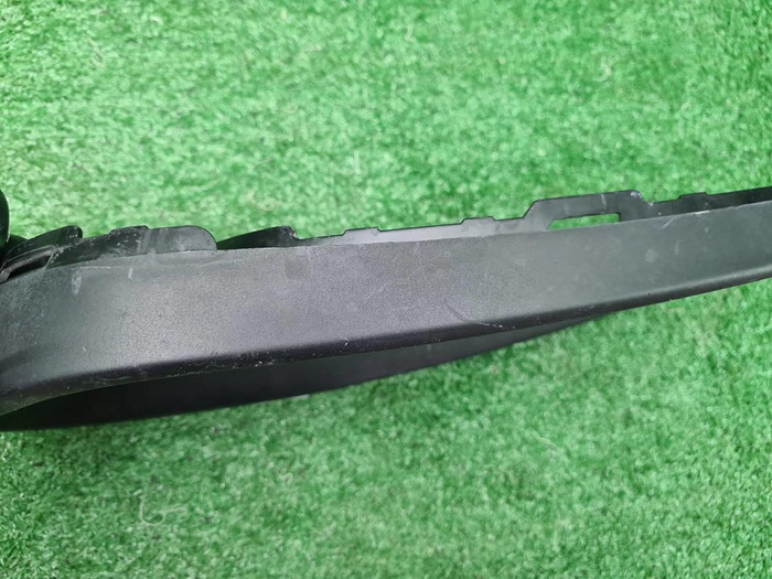 Накладка бампера правая Porsche Panamera 971 20-24