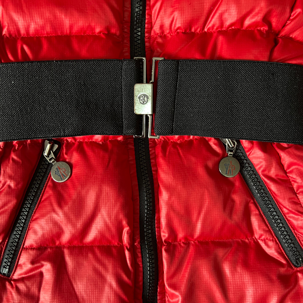 Зимнее пальто Moncler