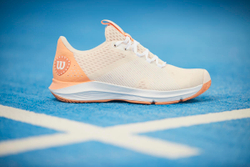 Женские Кроссовки теннисные Wilson Hurakn W - scallop shell/cantaloupe/white
