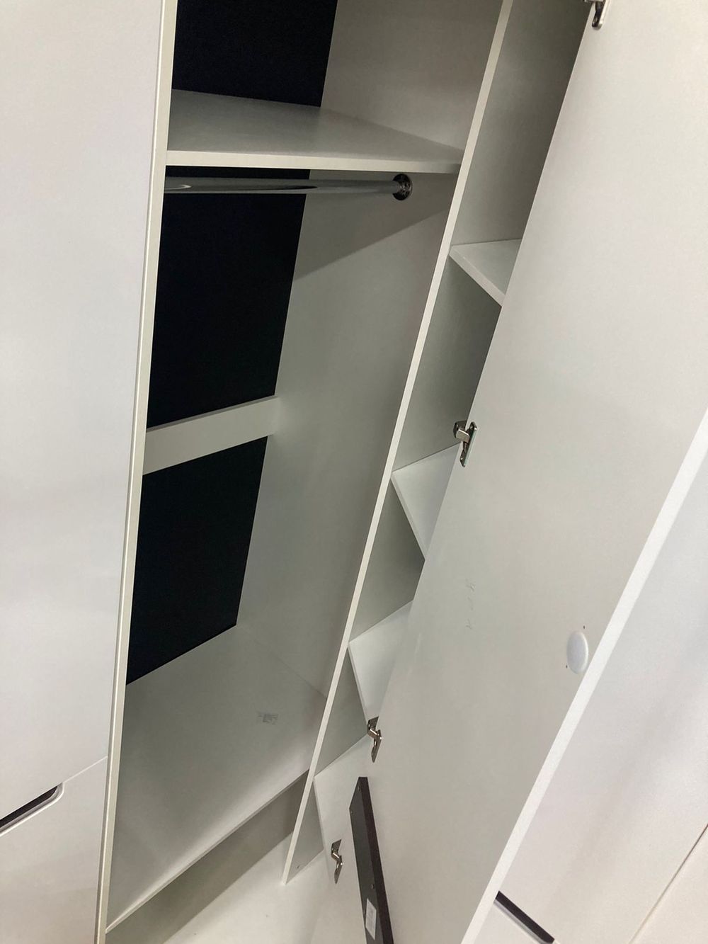 Шкаф угловой Стокгольм белый/белый глянец 540