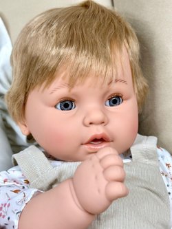 Кукла Berbesa мягконабивная 62см Dulzon (8069S)