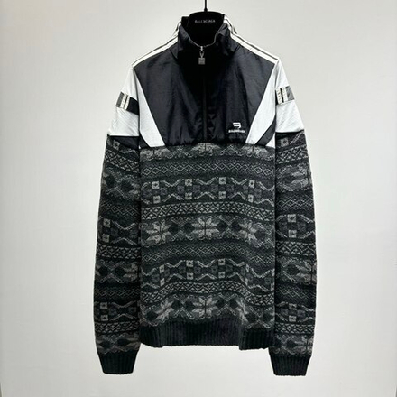 Свитер Balenciaga