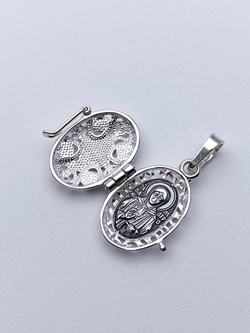 Ладанка из серебра/Чернение/С подвижным ухом/Матрона