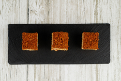 Пирожное Медовик